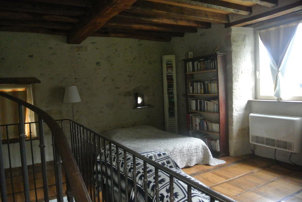 Villiers-aux-Corneilles Le Chateau De Mon Pere מראה חיצוני תמונה